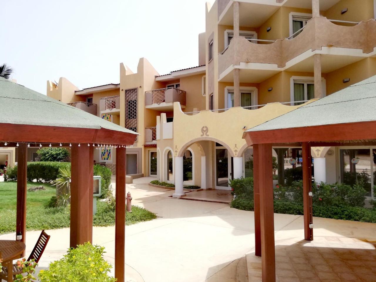 Apartment | In Tropical Resort | Pool | Close To Beach Santa Maria Ngoại thất bức ảnh